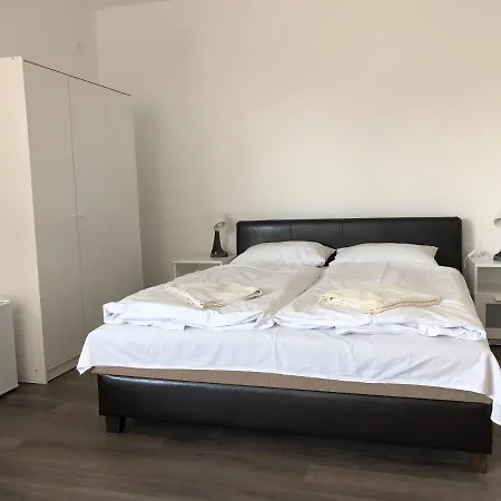 Bed and breakfast Bea Panzió Zamárdi