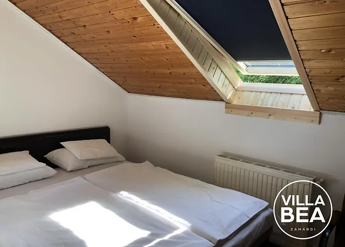 Bea Panzio ベッド・アンド・ブレックファスト 3*