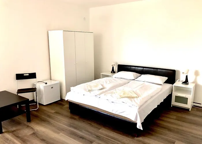 Bea Panzio ベッド・アンド・ブレックファスト 3*