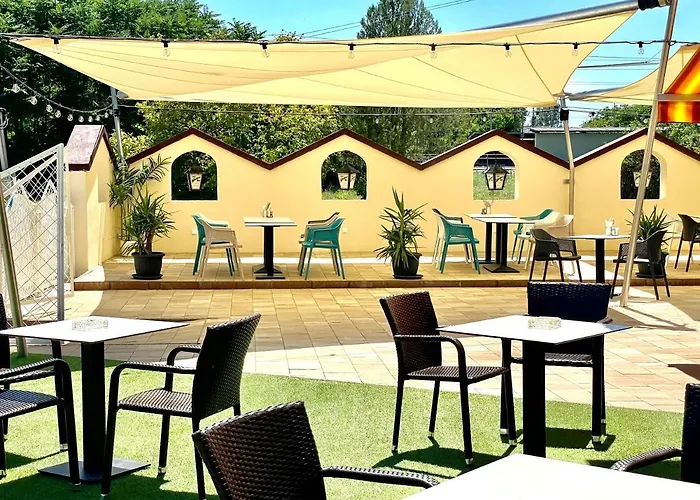 Bea Panzio ベッド・アンド・ブレックファスト 3*